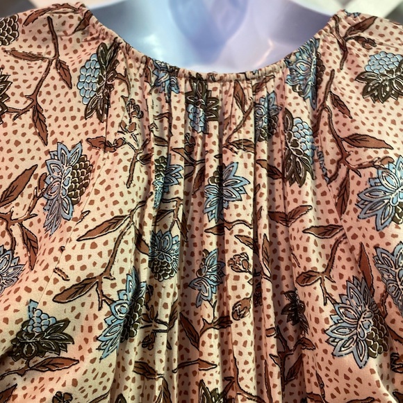 Destination 365 Printed Short Sleeve Smocked Midi Dress Sepia Rose Floral - Picture 4 of 6